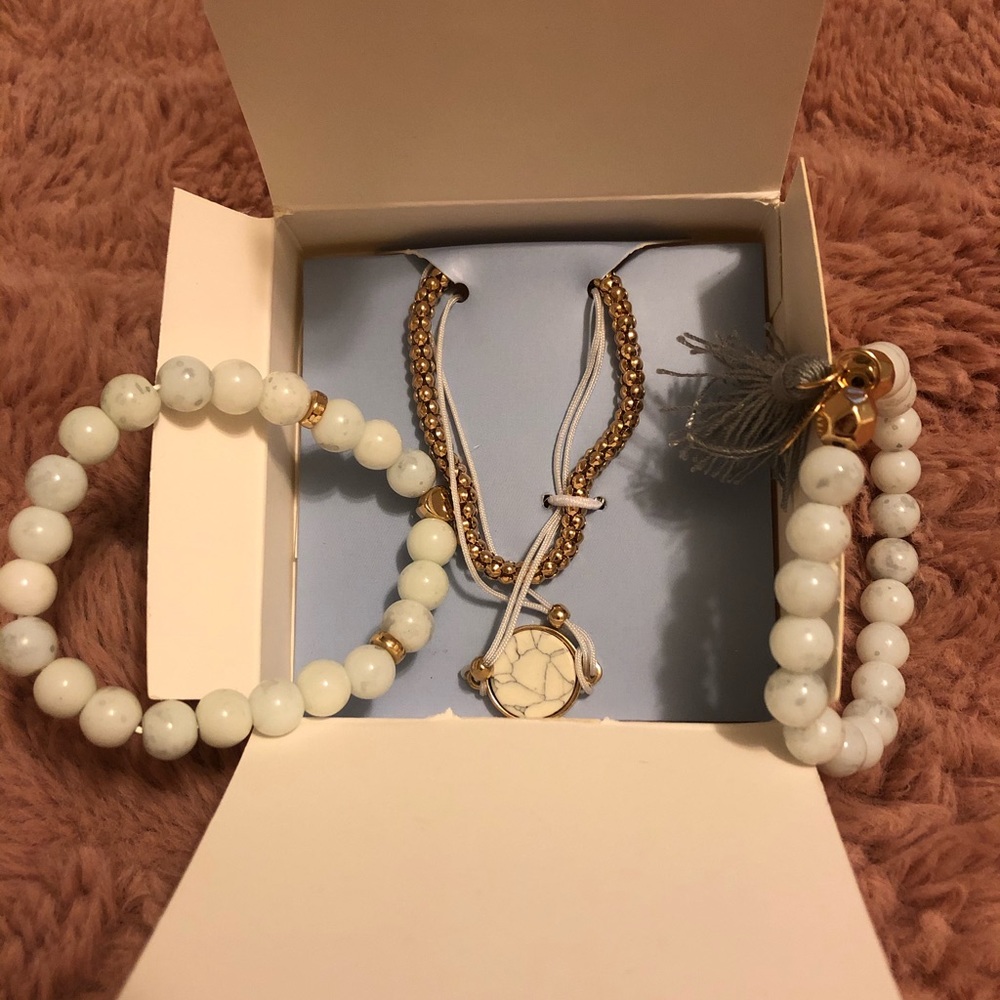 Necklace & Bracelet set